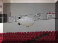 remote8-flying2.jpg (23396 bytes)
