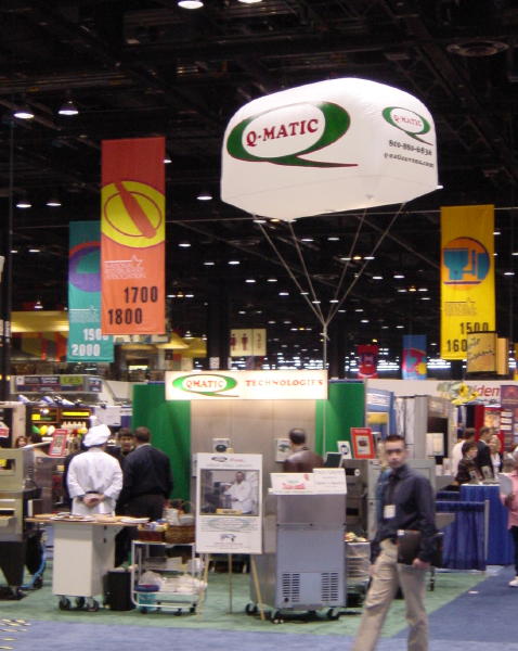 Trade shop show balloons